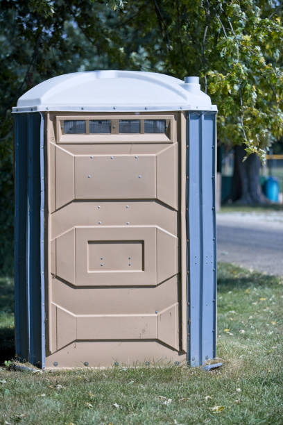 Best Portable restroom trailer rental  in Roland, OK